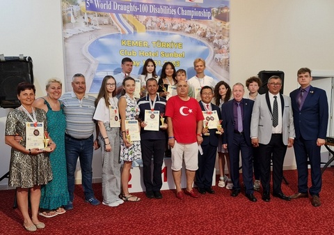В г. Кемер (Турция) прошли 5-й чемпионат и первенство мира I.D.C.D. по стоклеточным шашкам среди спортсменов с ОВЗ.